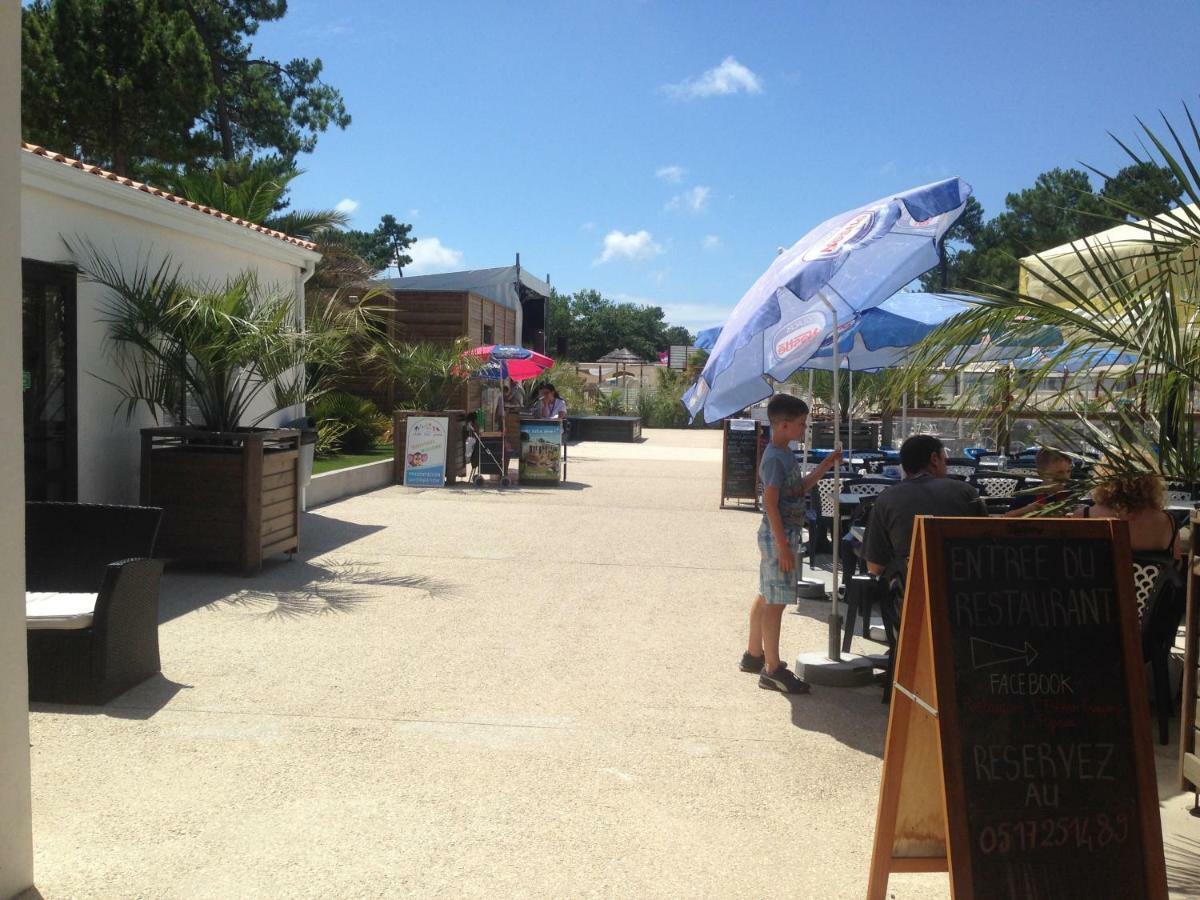 Campsite Plaisirs Nature A La Pignade Ronce-les-Bains